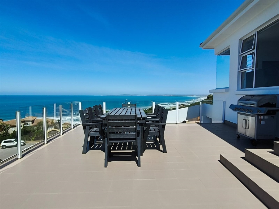 5 Bedroom Property for Sale in Dana Bay Western Cape